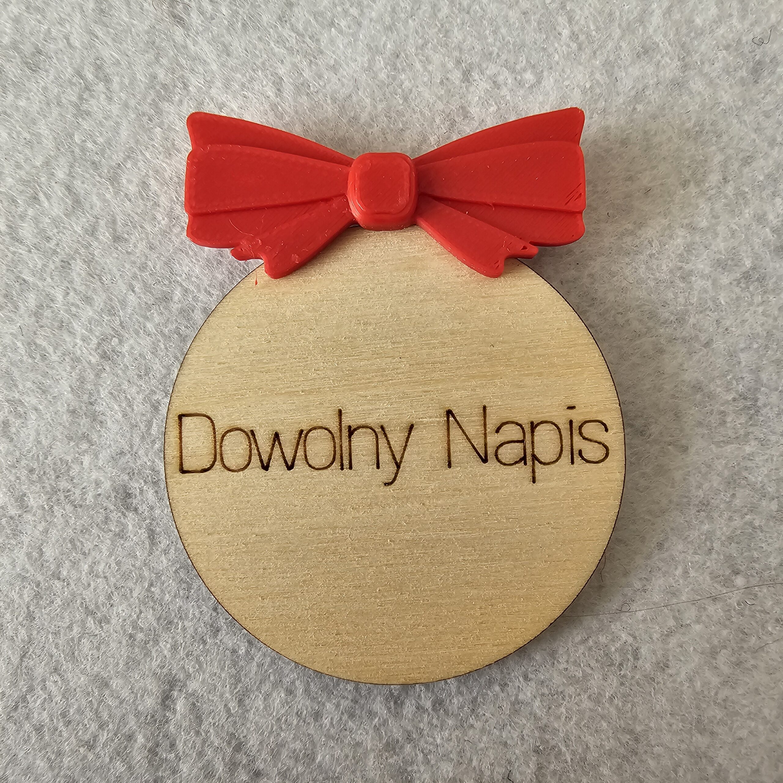 Kotylion drewniany dwustronny personalizowany z kokardką 3D Dekoracje laserowe 9 Kotylion drewniany dwustronny personalizowany z kokardką 3D - obrazek 9