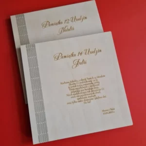 Pamiątka urodzin – Opakowanie na topper urodzinowy życzenia prezent na urodziny Dekoracje laserowe Personalizowany topper urodzinowy księżniczka w długiej sukni korona + liczba + imię